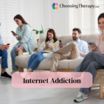 Internet Addiction Signs, Symptoms & Treatments