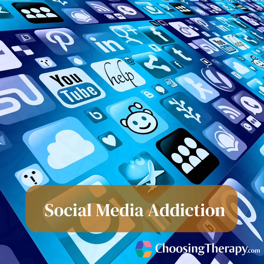 Social Media Addiction Signs, Symptoms & Treatments