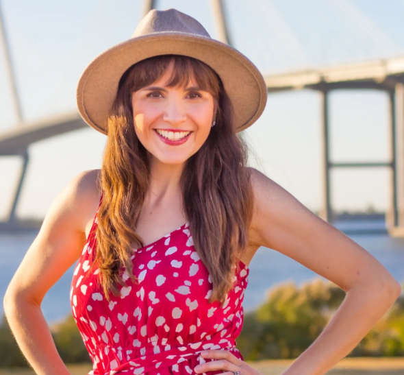 Headshot of Heather Rose Artushin, LISW-CP
