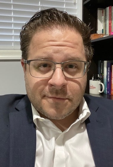 Headshot of Matthew Edelstein, PsyD
