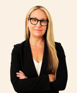Headshot-- Randi Sprintis-- MS