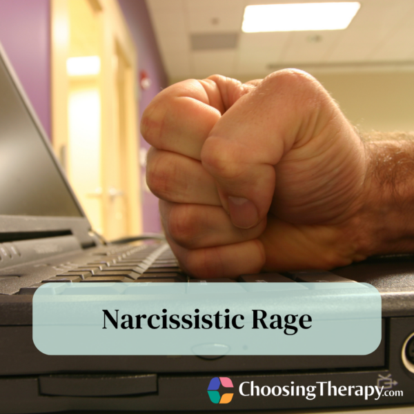 Narcissistic Rage Signs, Triggers, & How to Respond